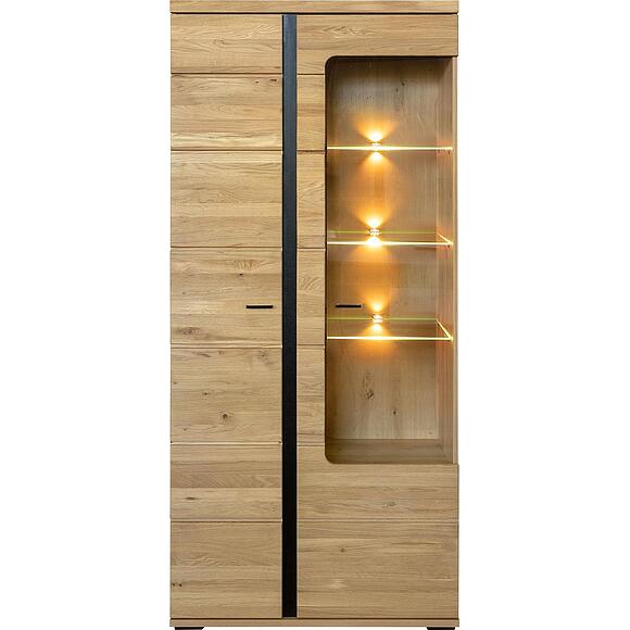 Шкаф с витриной «Сонос Сити» П8.0572.0.01, Материал: Массив (дуб), Цвет: Дуб натуральный (Shkaf_s_vetrinoi_Sonos_P572-01_dyb_natyralnii-cherni.jpg) Шкаф с витриной «Сонос Сити» П8.0572.0.01, Материал: Массив (дуб), Цвет: Дуб натуральный